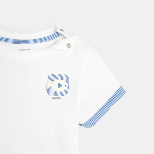 تي شيرت مع نقوش تي شيرت مع نقوش