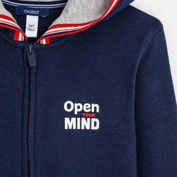 سويت شيرت بقلنسوة وعبارة "open mind" باللون الأزرق للفتيان