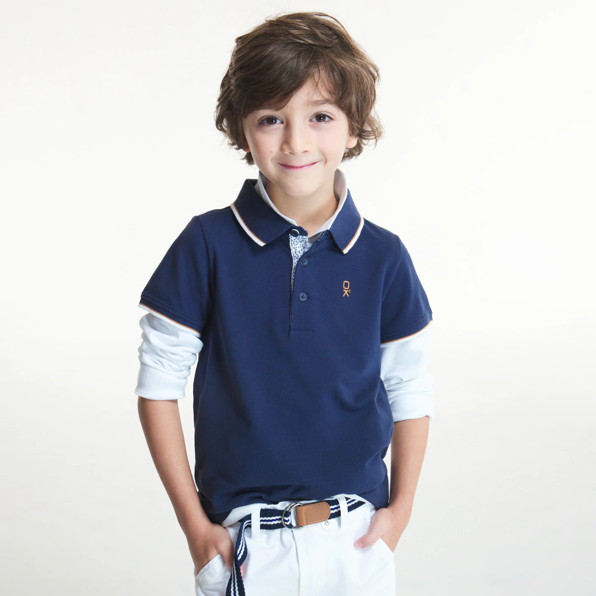 Pique polo shirt with a colorful collar | United Arab Emirates