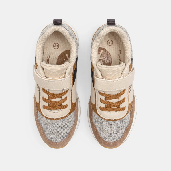 حذاء رياضي dadshoes للركض بأربطة وشريط لاصق، باللون الرمادي للفتيان حذاء رياضي dadshoes للركض بأربطة وشريط لاصق، باللون الرمادي للفتيان