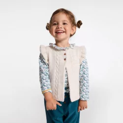 Baby girls' white sleeveless knitted cardigan