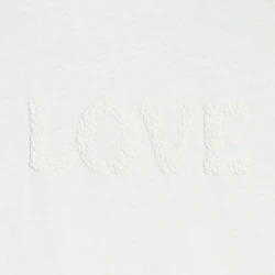 تيشيرت مزين برسالة بأكمام...