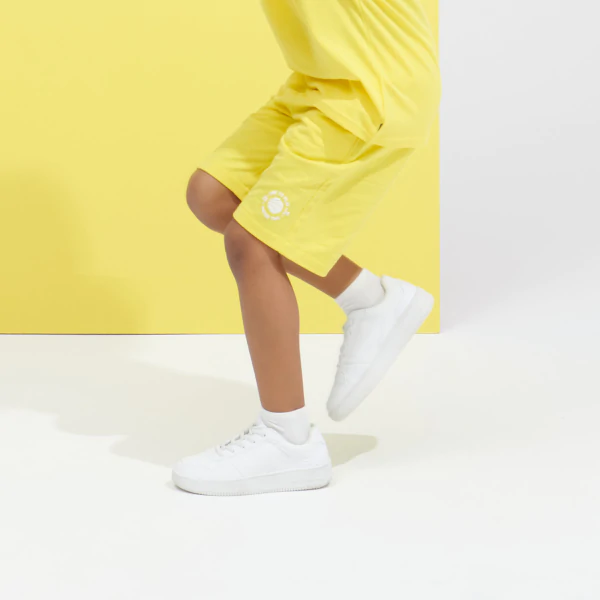Boy's yellow fleece Bermuda shorts
