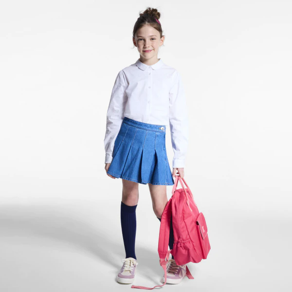 Girls' plain white shirt with Peter Pan collar