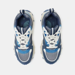 حذاء رياضي للجري باللون...