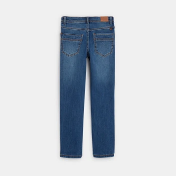 بنطلون جينز بقصة واسعة ومتين جدًا، باللون الأزرق للأولاد