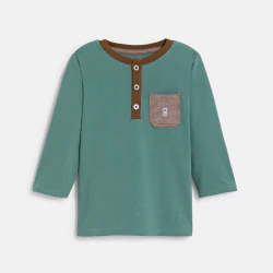 Baby boy's green...