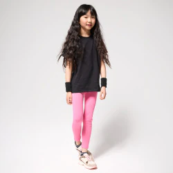 Girls basic plain black T-shirt