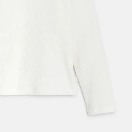 Plain white ribbed turtleneck T-shirt
